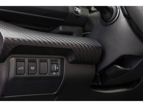 Used 2025 Subaru Ascent Premium w/ Premium Package image 22