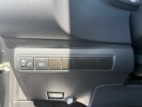 Used 2024 Toyota Corolla LE FWD image 15
