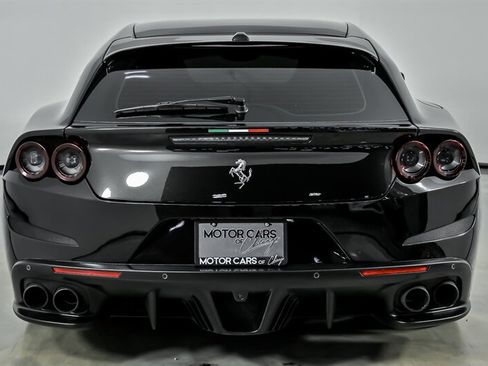 Used 2018 Ferrari GTC4Lusso T RWD image 9