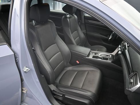 Used 2022 Honda Accord Sport image 15