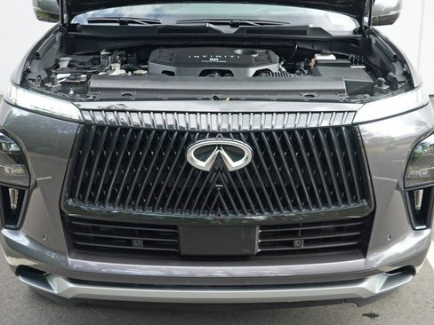 Used 2025 INFINITI QX80 Luxe AWD/4WD image 8