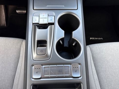 Used 2023 Hyundai Kona SE w/ Cargo Package image 25