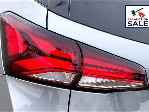 Used 2024 Chevrolet Equinox RS w/ LPO, Floor Liner Package FWD image 25