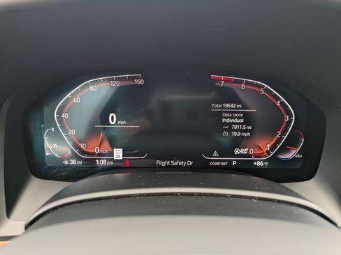 Used 2022 BMW 840i Convertible w/ Driving Assistance Package RWD image 26