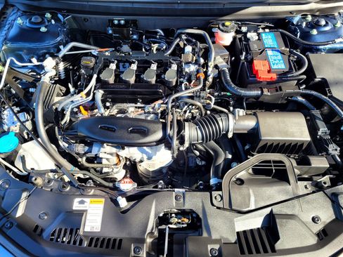 Used 2022 Honda Accord Sport image 35