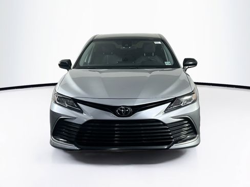 Used 2021 Toyota Camry LE FWD image 2