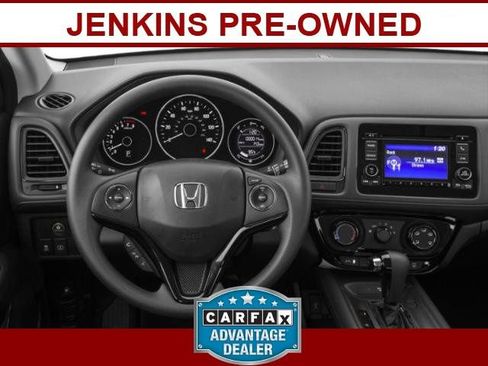 Used 2018 Honda HR-V LX image 7