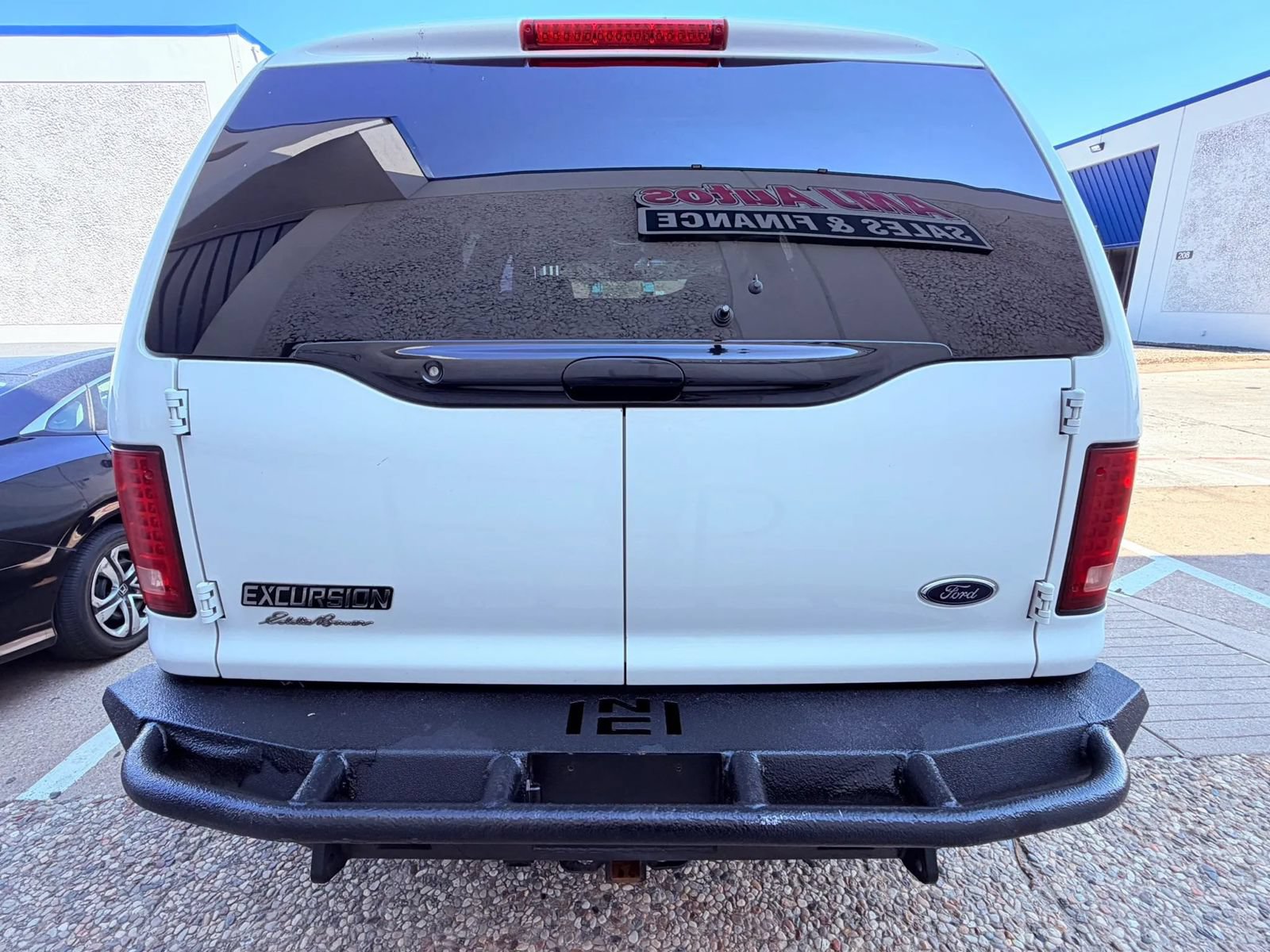 Used 2005 Ford Excursion Eddie Bauer AWD/4WD image 5