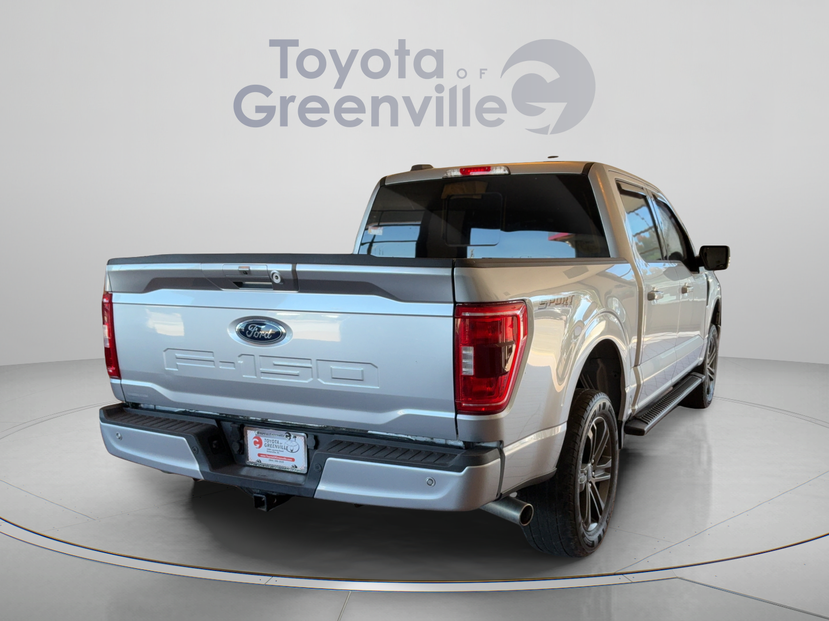 Used 2021 Ford F150 XLT w/ Equipment Group 302A High AWD/4WD image 6