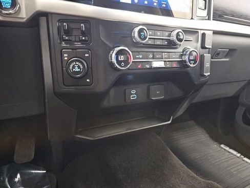 Used 2021 Ford F150 XLT w/ Equipment Group 302A High image 28