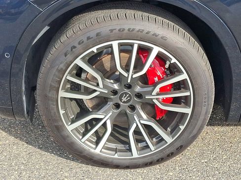 Used 2023 Maserati Grecale GT AWD/4WD image 8