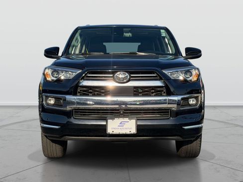 Used 2022 Toyota 4Runner Limited AWD/4WD image 2