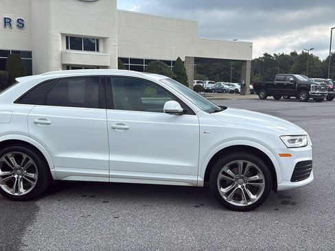 Used 2016 Audi Q3 2.0T Prestige AWD/4WD image 3