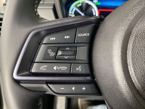 Used 2025 Subaru Forester Limited image 26