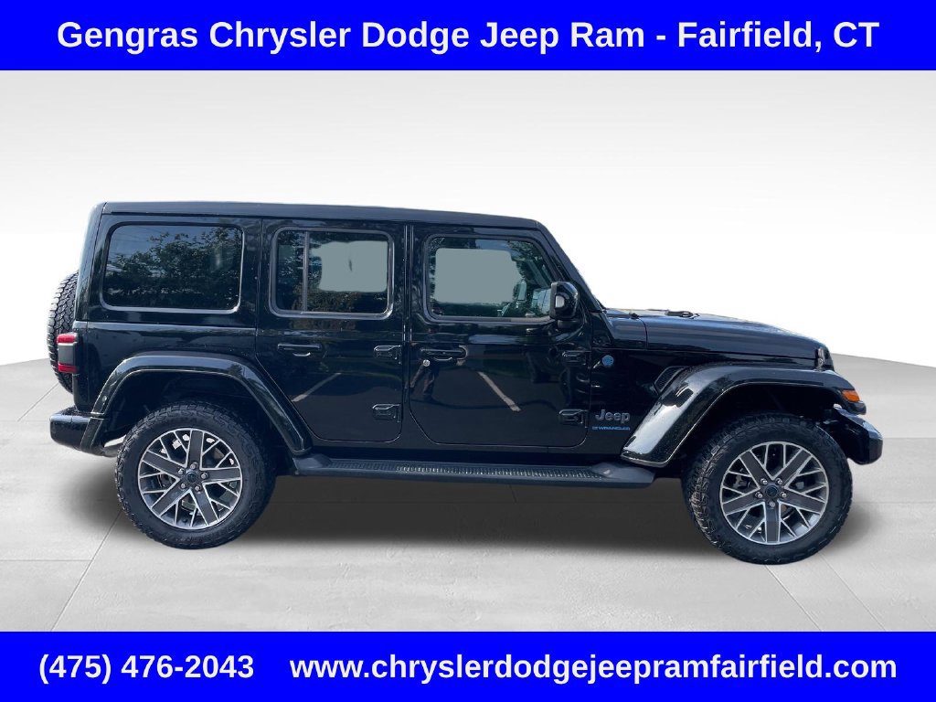 Used 2024 Jeep Wrangler High Altitude AWD/4WD image 8