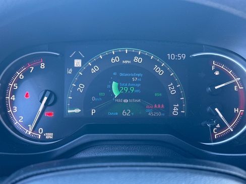 Used 2024 Toyota RAV4 XLE image 25