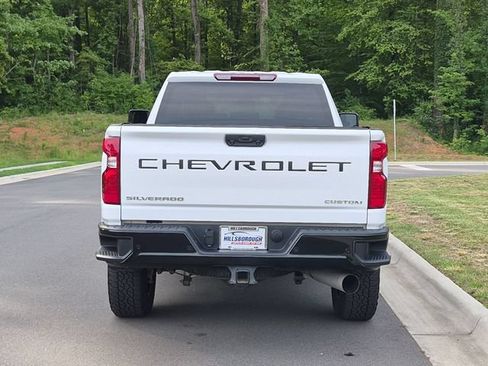 Used 2024 Chevrolet Silverado 2500 Custom w/ Custom Value Package AWD/4WD image 12