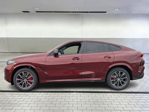 New 2026 BMW X6 M60i image 2