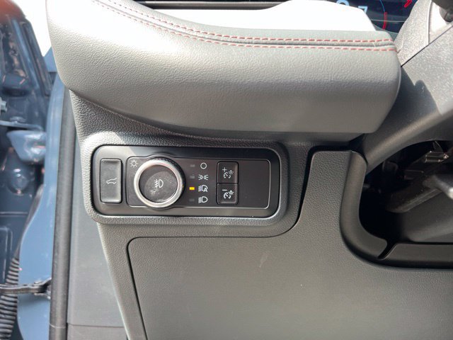 Used 2025 Ford Explorer Active w/ Active Comfort Package AWD/4WD image 25