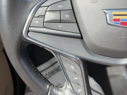 Used 2018 Cadillac XT5 Premium Luxury AWD/4WD image 24