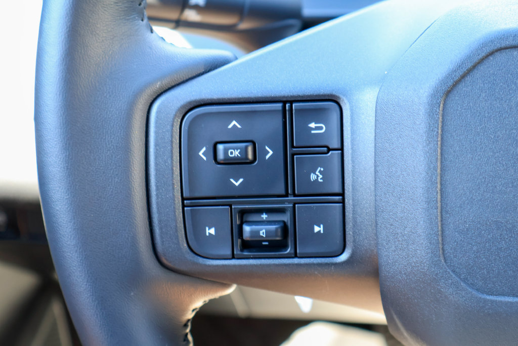 Used 2026 Toyota RAV4 SE AWD/4WD image 14