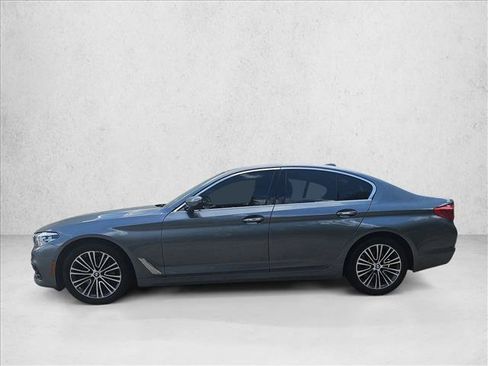 Used 2018 BMW 530i RWD image 8