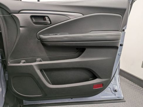 Used 2022 Honda Passport EX-L image 27