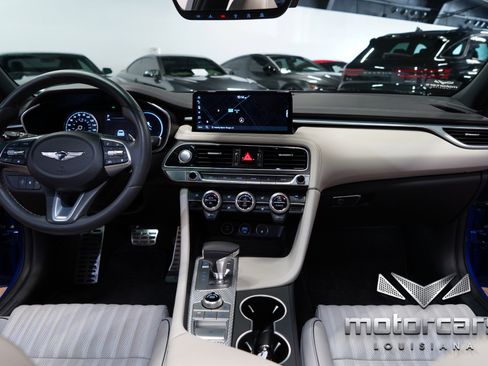 Used 2023 Genesis G70 2.0T w/ Sport Prestige Package image 32