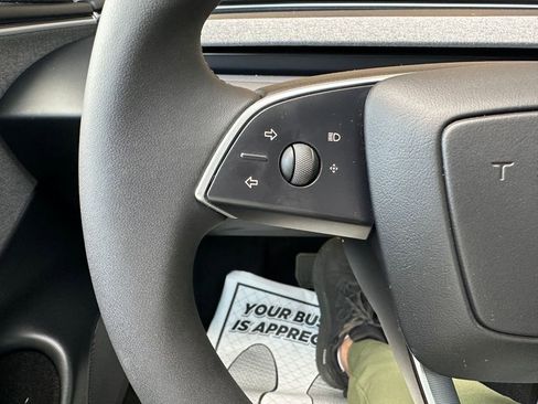 Used 2025 Tesla Model 3 Long Range RWD image 3