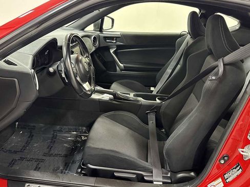 Certified 2017 Toyota 86 image 13