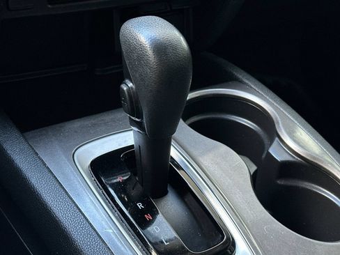 Used 2018 Honda Pilot EX-L image 18