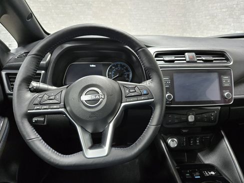 Used 2024 Nissan Leaf SV Plus image 16