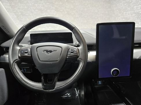 Used 2021 Ford Mustang Mach-E Select image 16