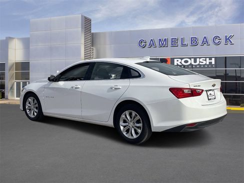 Used 2023 Chevrolet Malibu LT image 3