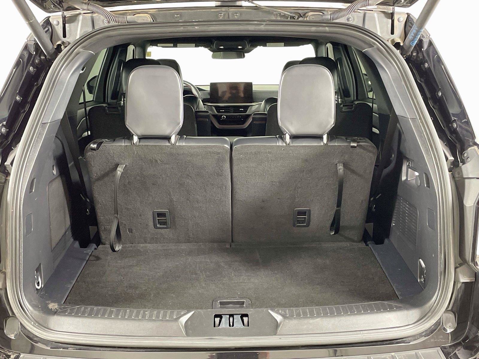 Used 2026 Ford Explorer ST-Line AWD/4WD image 25