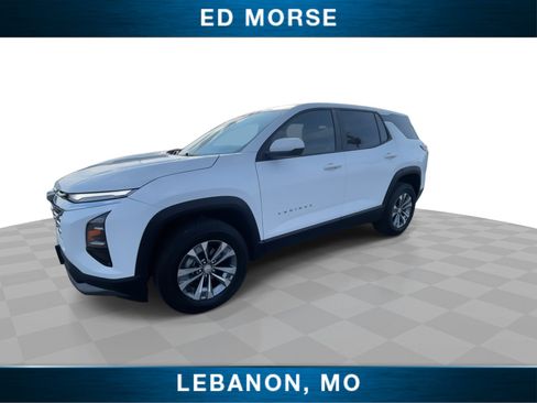 Used 2025 Chevrolet Equinox LT w/ Convenience Package II AWD/4WD image 4