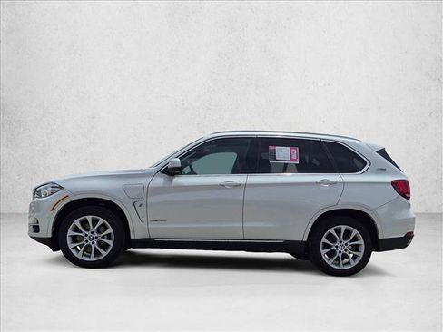 Used 2018 BMW X5 xDrive40e AWD/4WD image 9