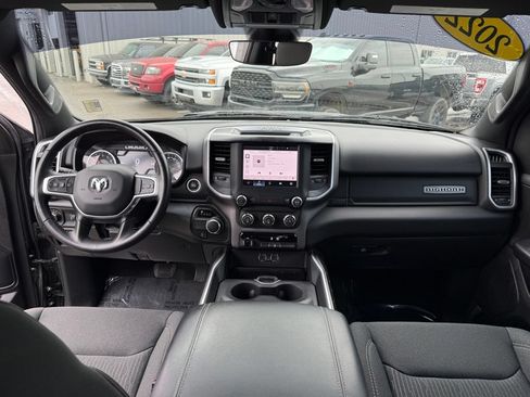 Used 2022 RAM 1500 Big Horn RWD image 12