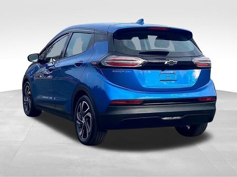 Used 2022 Chevrolet Bolt LT image 5
