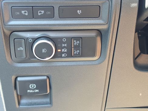 Used 2021 Ford F150 XL w/ STX Appearance Package RWD image 14