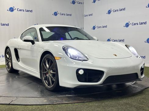 Used 2016 Porsche Cayman Coupe 2D image 1