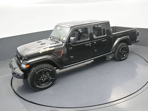 Used 2024 Jeep Gladiator Mojave AWD/4WD image 43