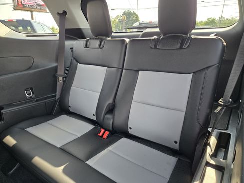 Certified 2024 Ford Explorer XLT w/ Equipment Group 202A RWD image 14