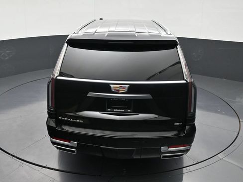 Used 2026 Cadillac Escalade ESV 2WD image 15