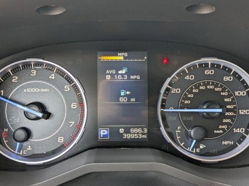 Used 2021 Subaru Ascent Limited w/ Technology Package image 11