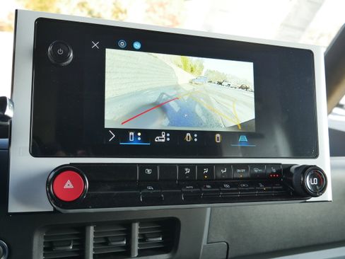 New 2025 Chevrolet Brightdrop 600 w/ Power Door Package image 20