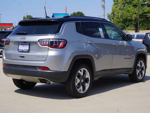 Used 2021 Jeep Compass Limited w/ Elite Interior Group AWD/4WD image 3