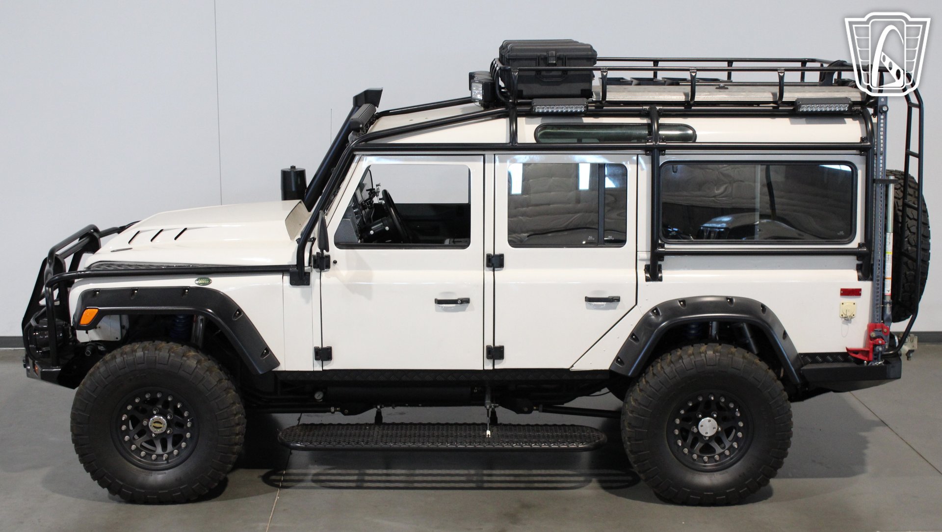 Used 1993 Land Rover Defender 110 AWD/4WD image 23