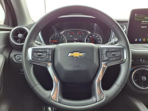 Used 2025 Chevrolet Blazer LT AWD/4WD image 62