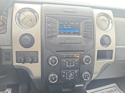 Used 2014 Ford F150 XLT w/ Equipment Group 302A Luxury AWD/4WD image 27